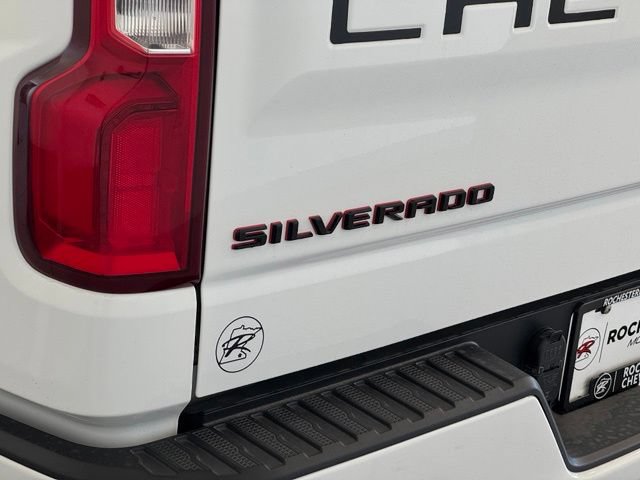 Certified 2023 Chevrolet Silverado 1500 RST w/ Redline Edition AWD/4WD image 47