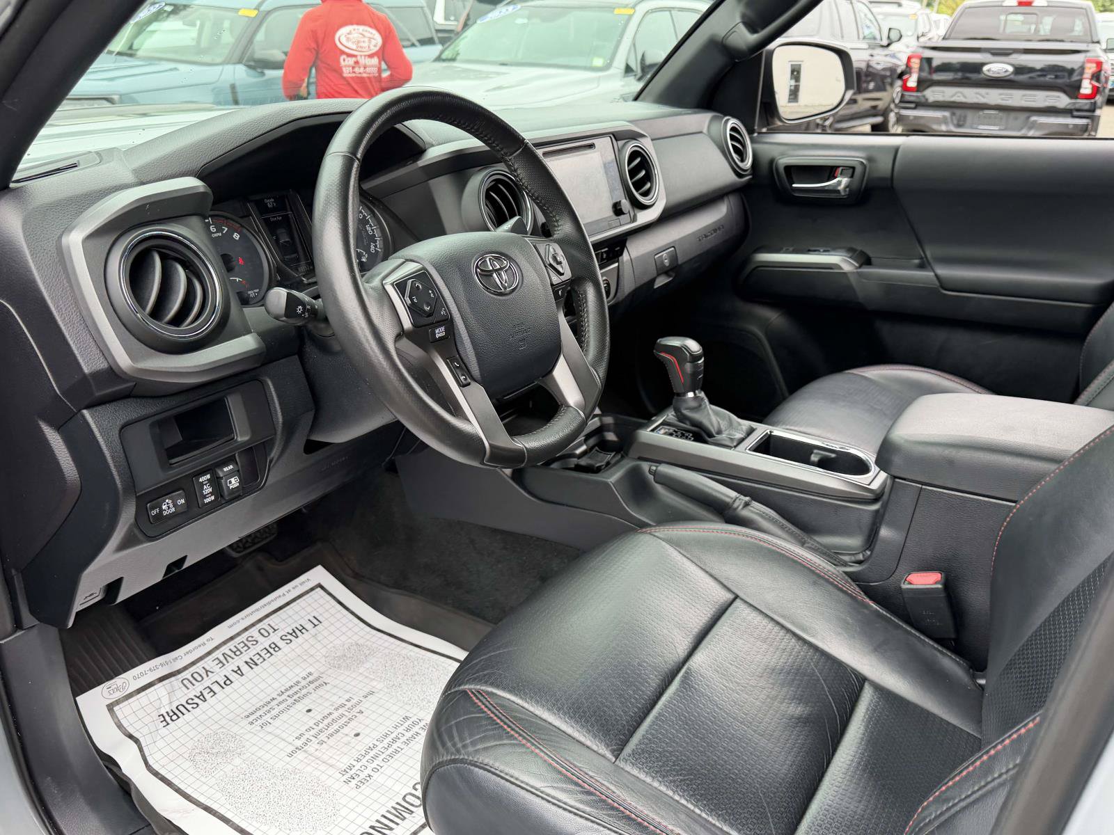 Used 2017 Toyota Tacoma TRD Pro AWD/4WD image 12