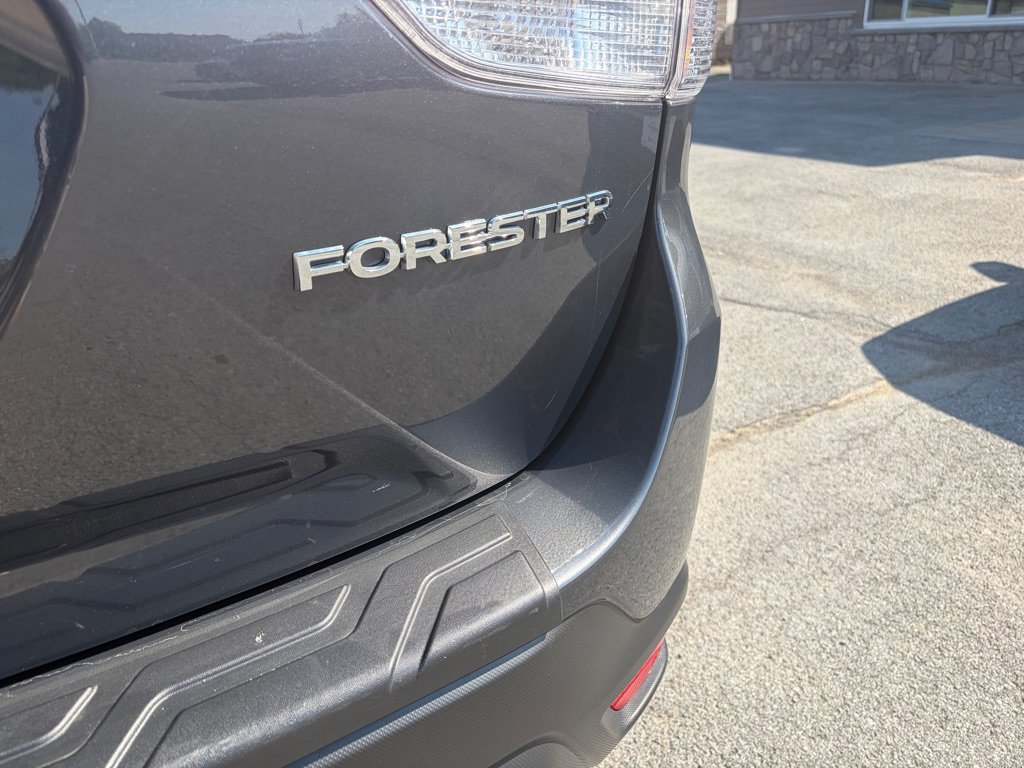 Used 2023 Subaru Forester AWD/4WD image 12