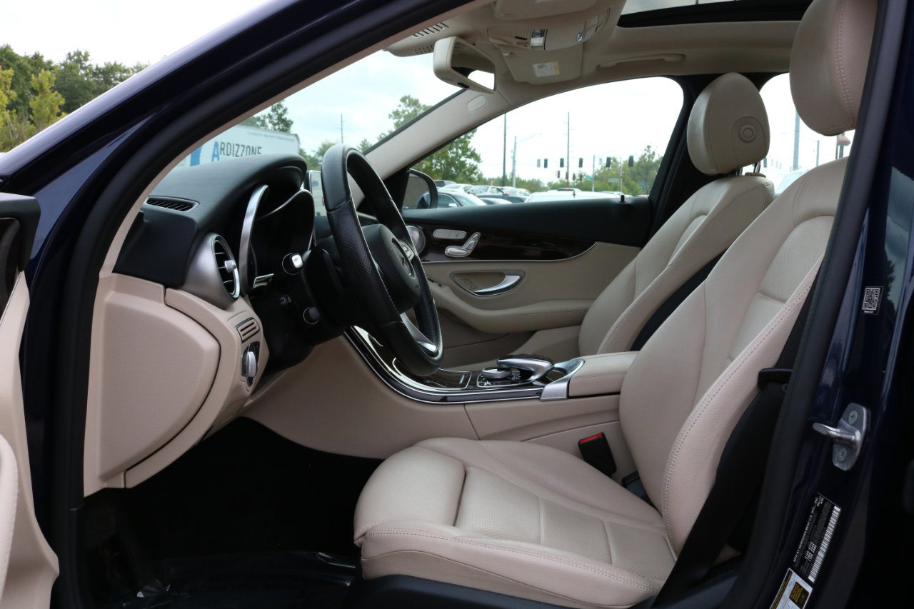 Used 2017 Mercedes-Benz C 300 4MATIC Sedan image 15