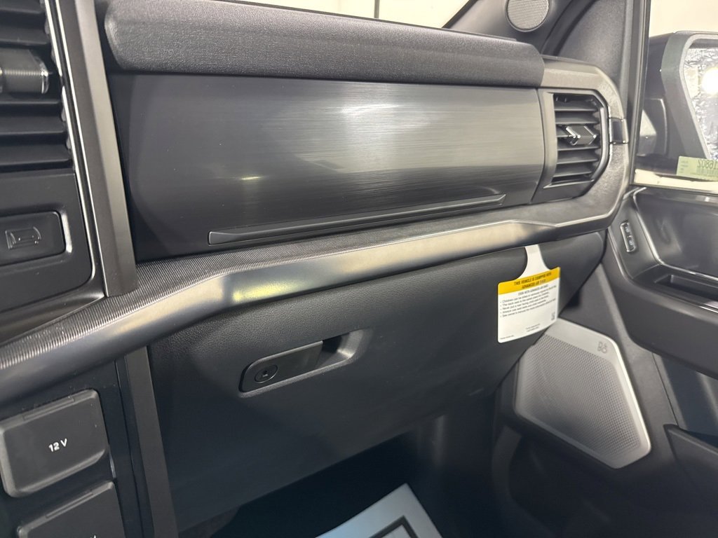 New 2026 Ford F150 Lariat w/ Equipment Group 502A High image 30