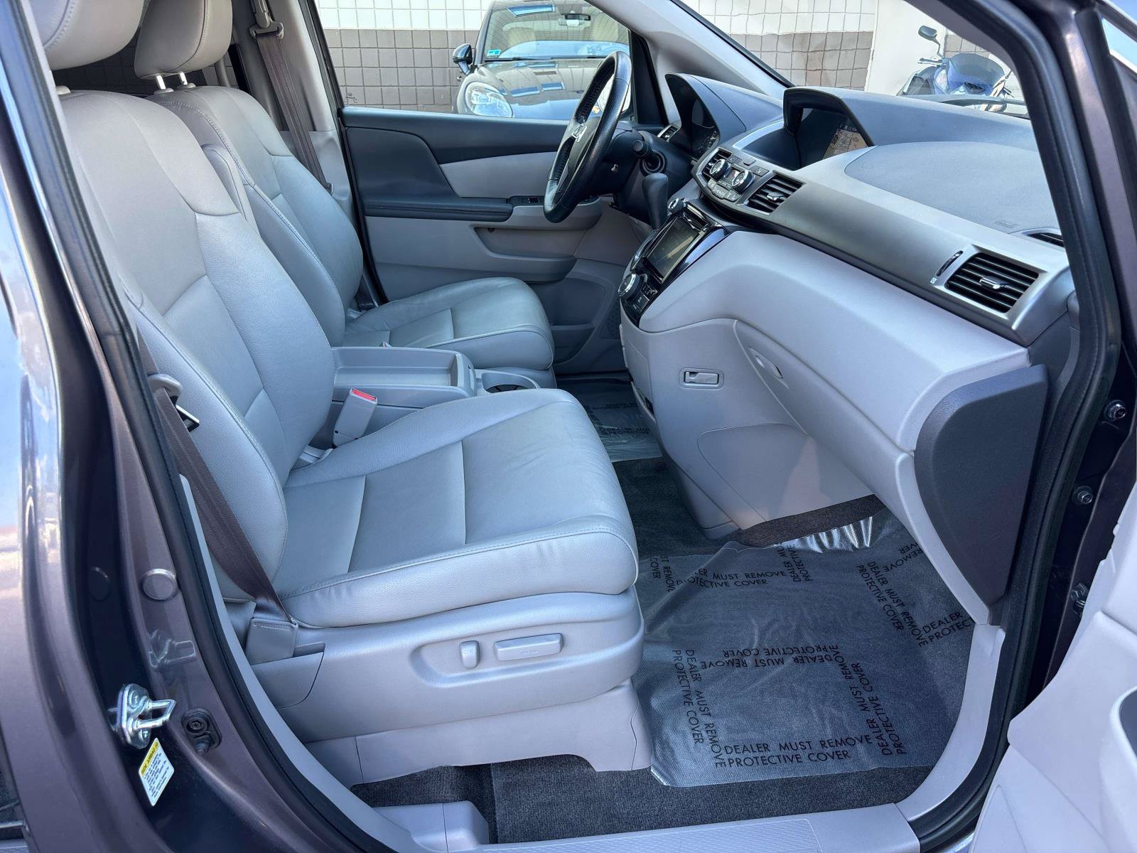 Used 2015 Honda Odyssey EX-L image 19
