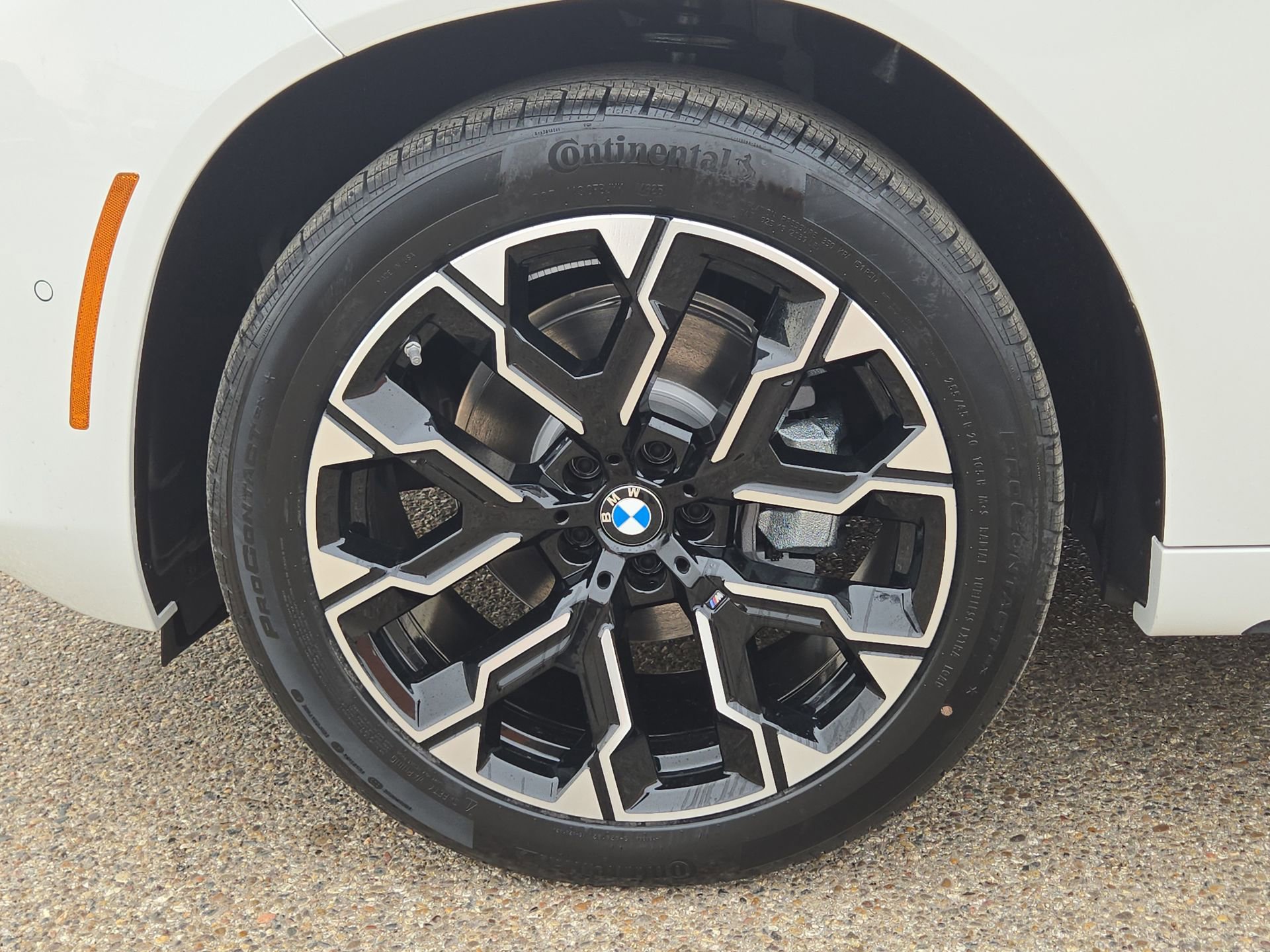 Used 2026 BMW X3 xDrive30 w/ Premium Package AWD/4WD image 11