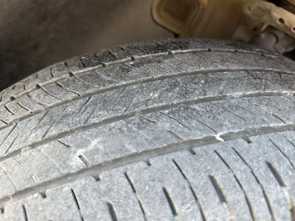 Used 2025 Kia Telluride S FWD image 30