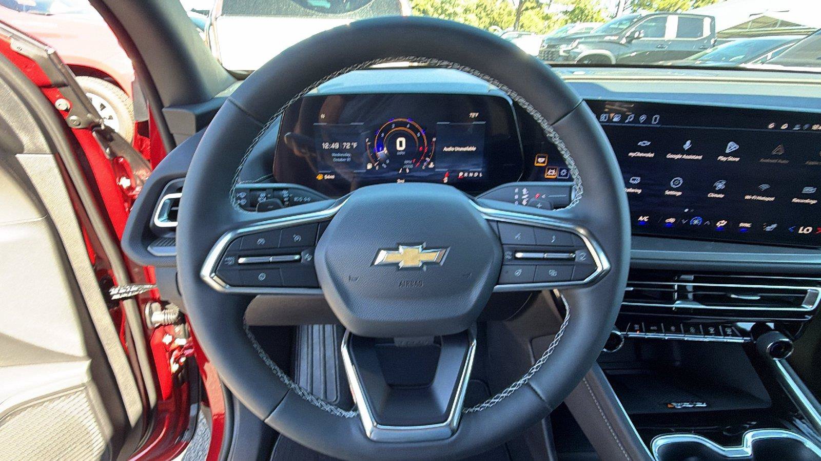 New 2027 Chevrolet Traverse LT w/ Driver Confidence Package FWD image 23