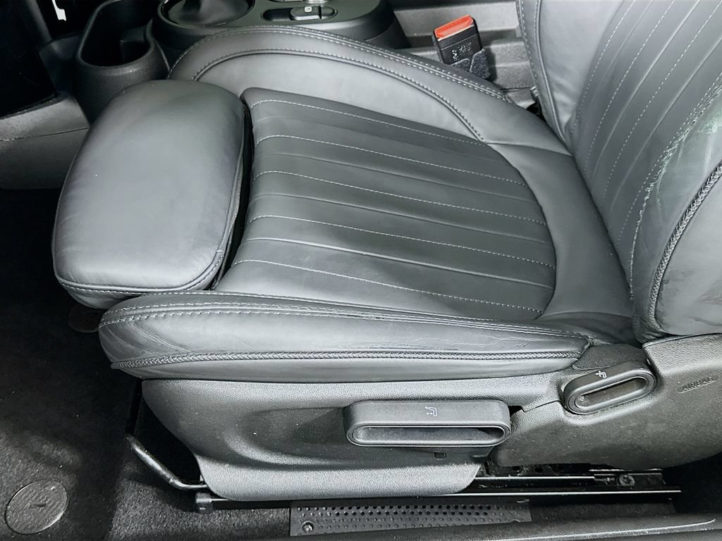 Used 2022 MINI Cooper SE FWD image 20