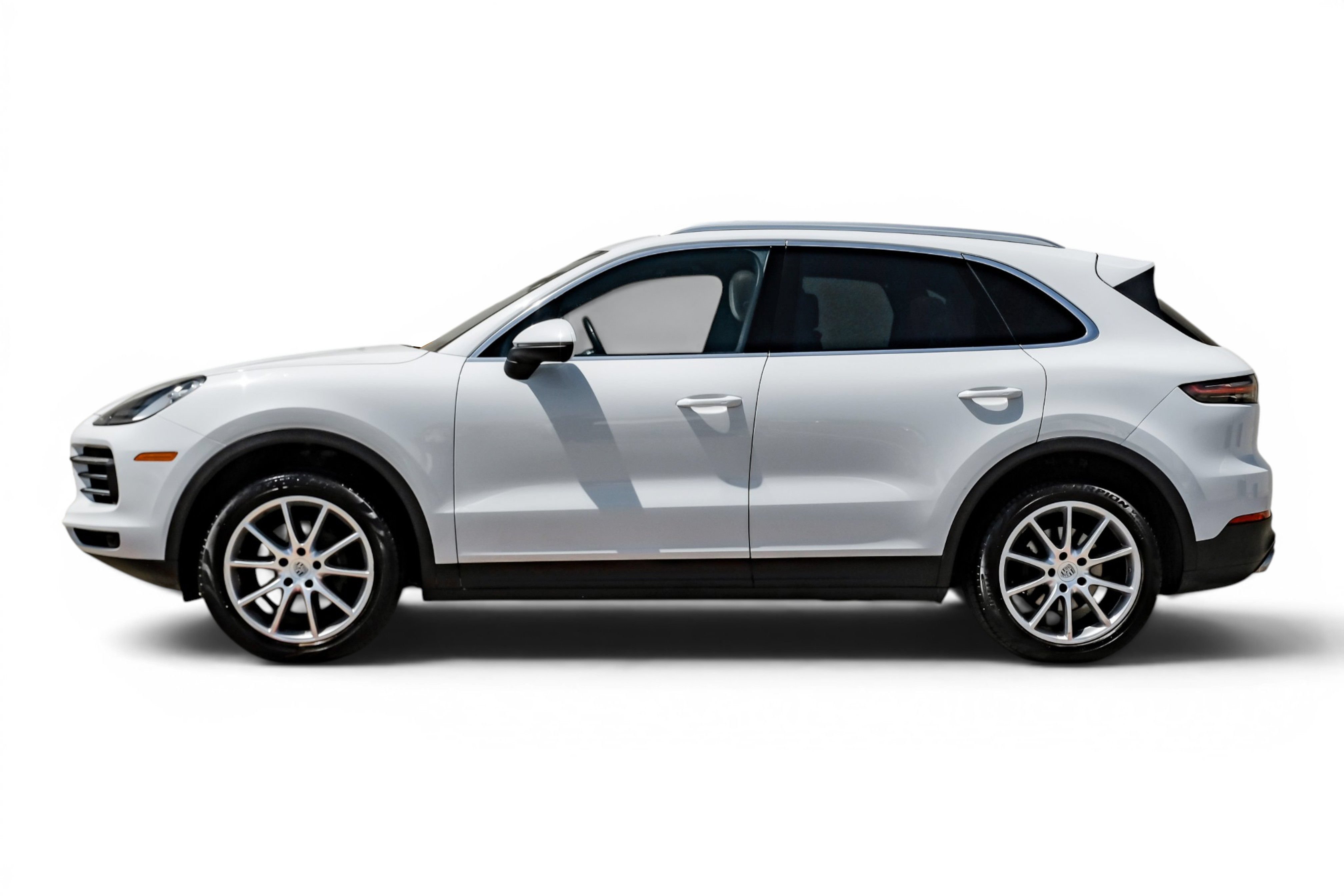 Used 2019 Porsche Cayenne AWD/4WD image 11