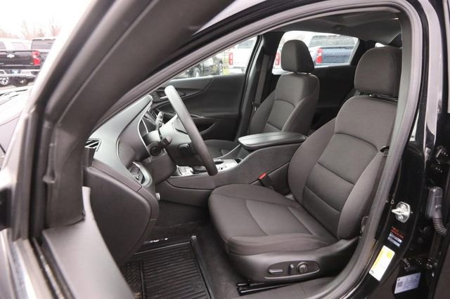 Used 2024 Chevrolet Malibu LT image 8