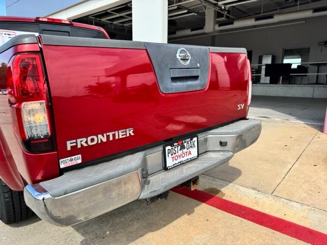 Used 2011 Nissan Frontier SV RWD image 7