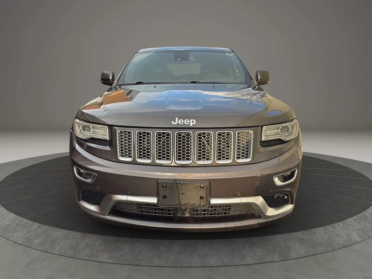 Used 2015 Jeep Grand Cherokee Summit w/ Platinum Series Group AWD/4WD image 2