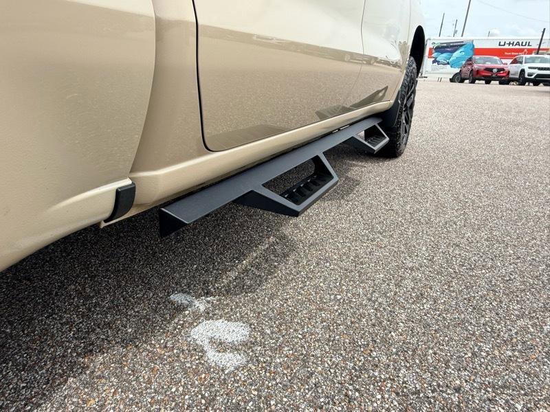 Used 2022 Chevrolet Silverado 1500 LT Trail Boss w/ Convenience Package II AWD/4WD image 14