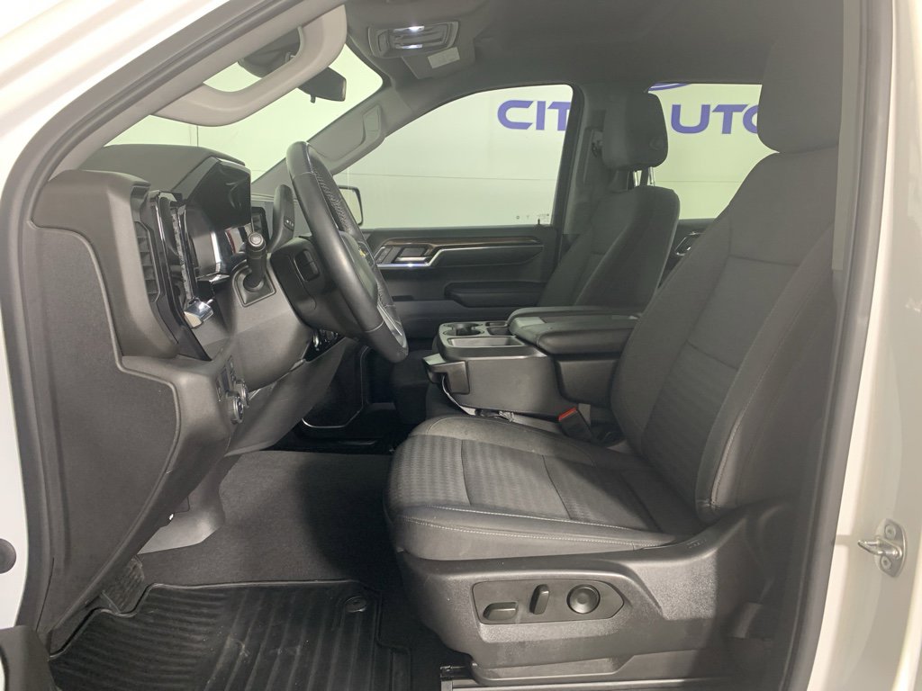 Used 2022 Chevrolet Silverado 1500 LT image 15