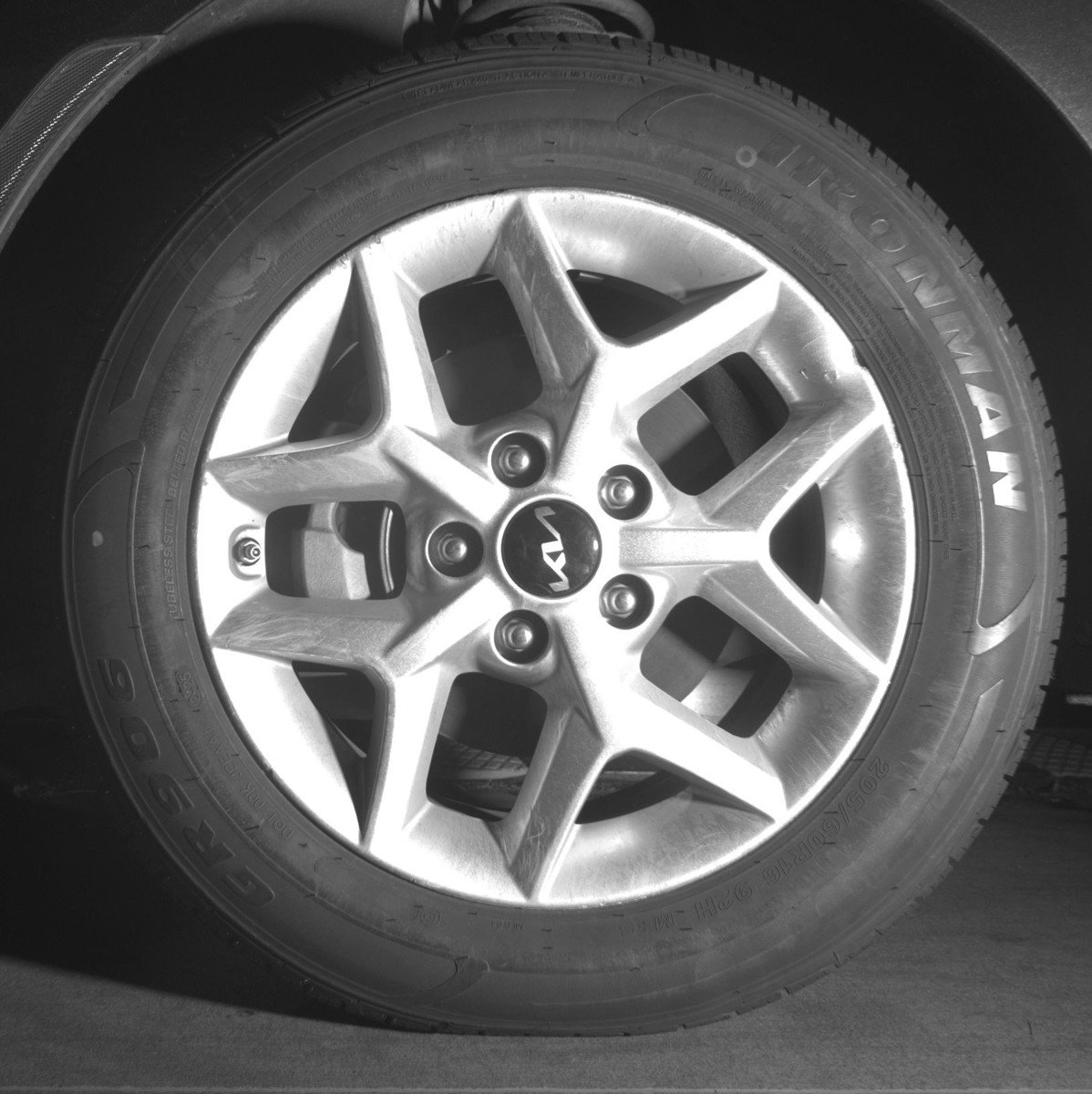 Used 2025 Kia Soul LX w/ LX Technology Package image 12