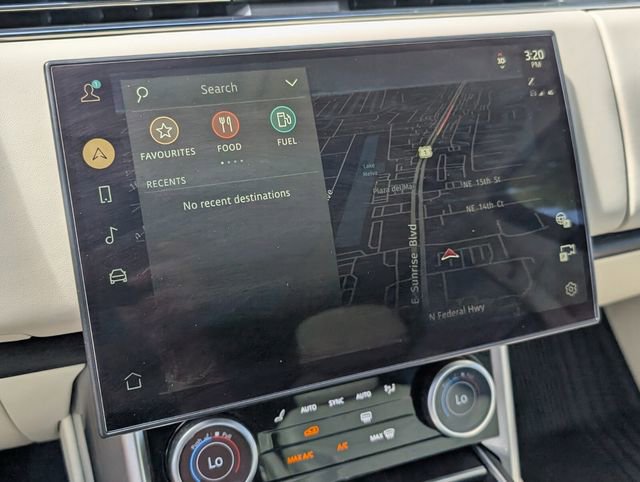 Used 2023 Land Rover Range Rover SE AWD/4WD image 28