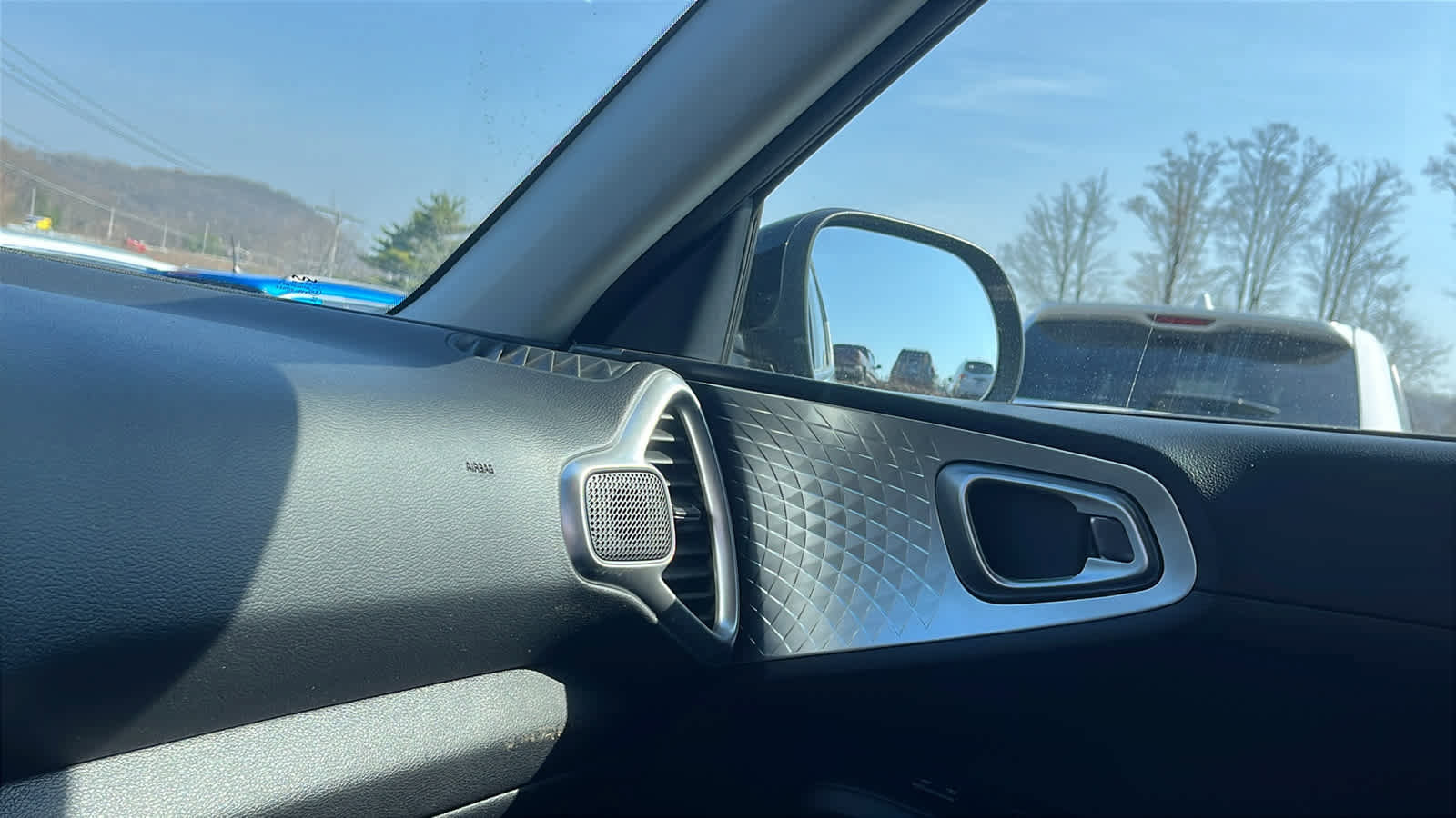 Used 2023 Kia Soul LX image 20