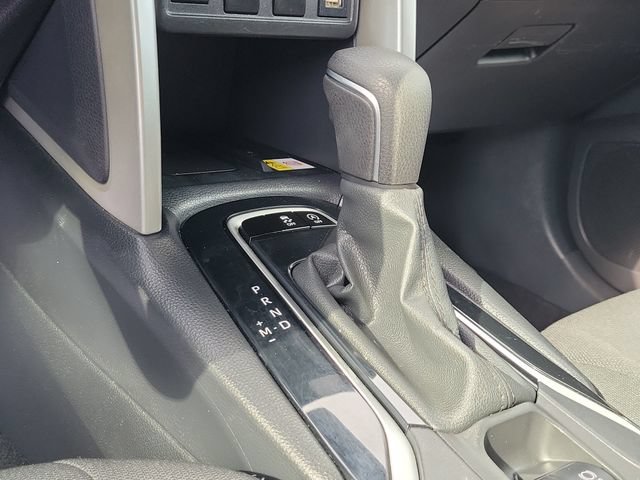 Used 2022 Toyota Corolla Cross LE w/ Moonroof Package FWD image 26
