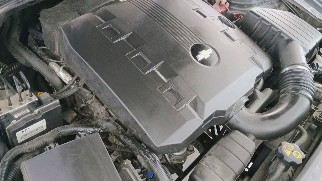 Used 2014 Chevrolet Camaro LT image 9