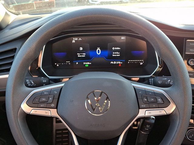 Certified 2023 Volkswagen Jetta Sport image 23