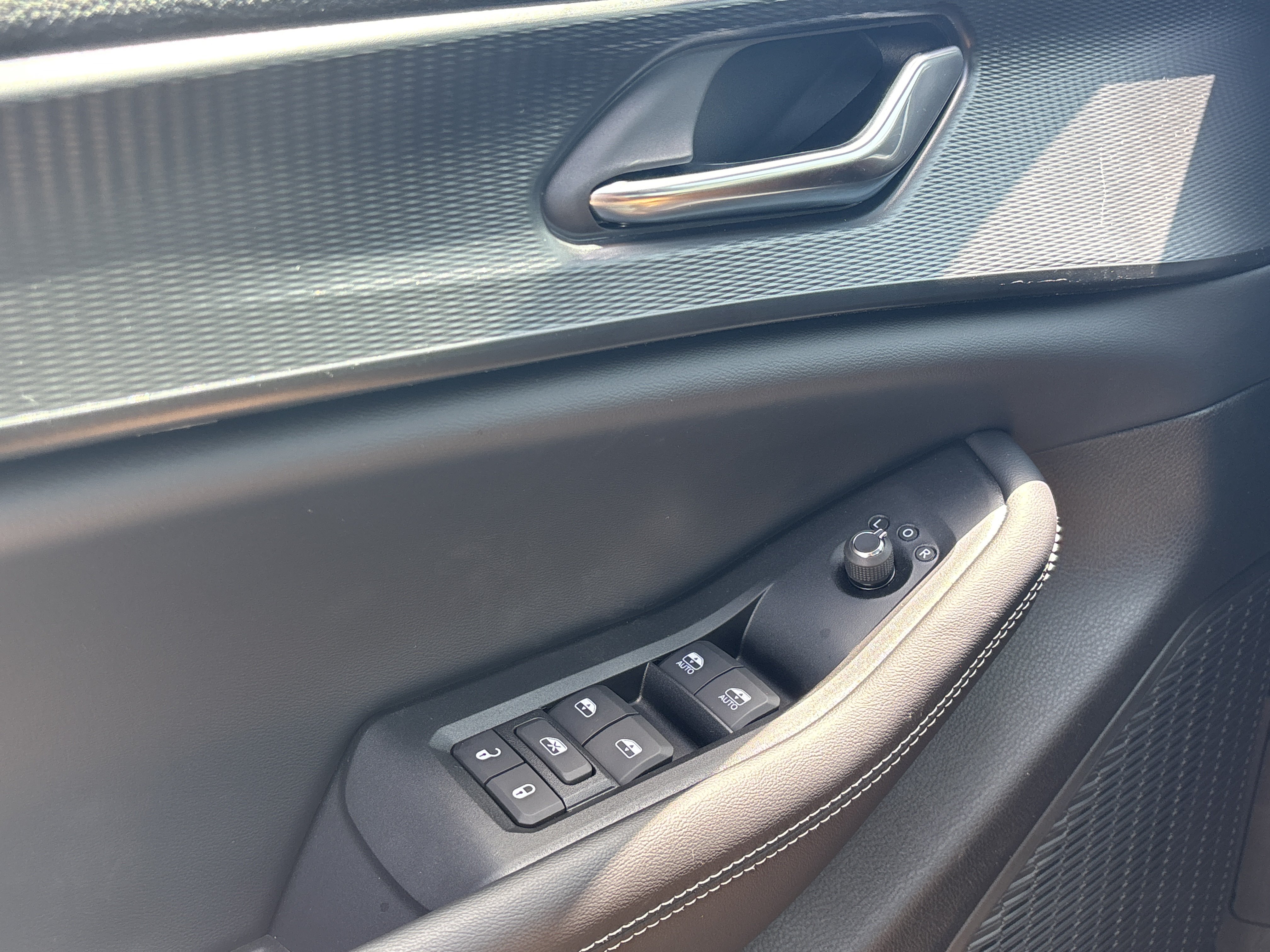 New 2026 Jeep Grand Cherokee L 4WD image 35