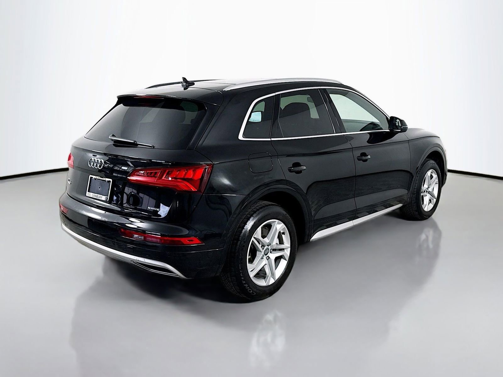 Used 2019 Audi Q5 2.0T Premium w/ Convenience Package image 9