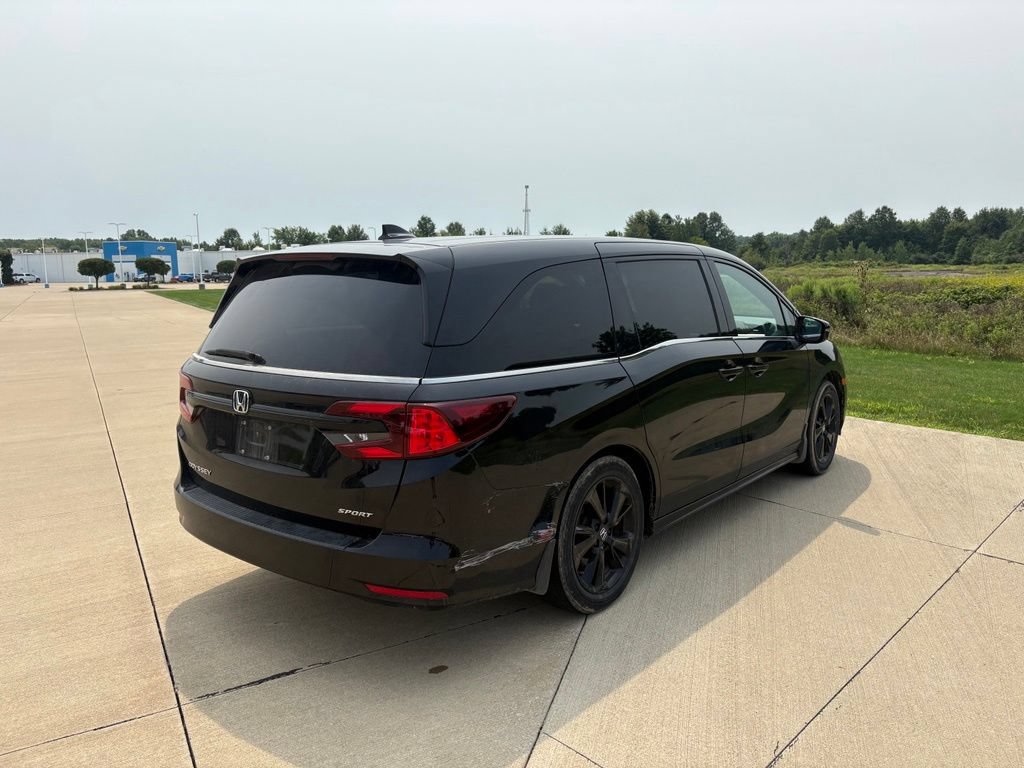 Used 2023 Honda Odyssey Sport image 5