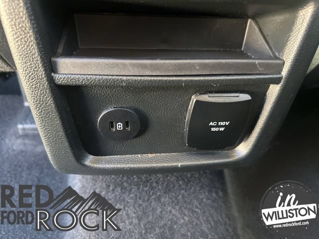 Used 2024 Ford Edge Titanium AWD/4WD image 13