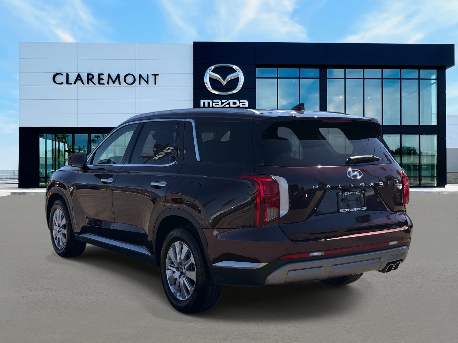 Used 2024 Hyundai Palisade SEL FWD image 6