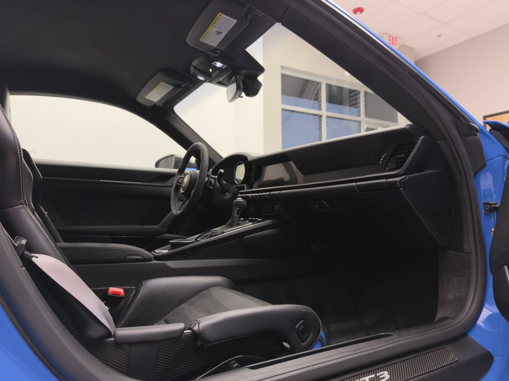 Used 2022 Porsche 911 GT3 RWD image 49