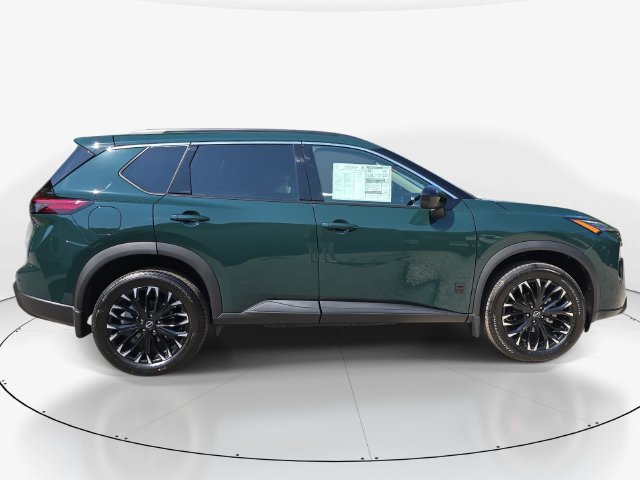 New 2026 Nissan Rogue Dark Armor FWD image 5