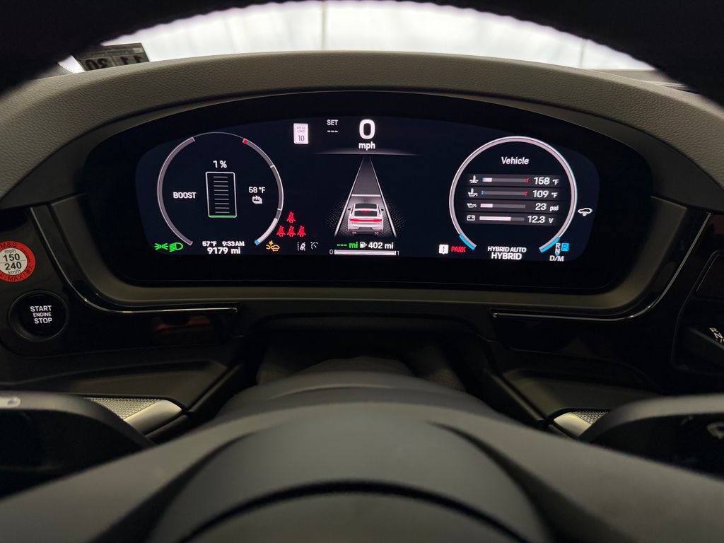 Certified 2025 Porsche Cayenne E-Hybrid Coupe AWD/4WD image 21
