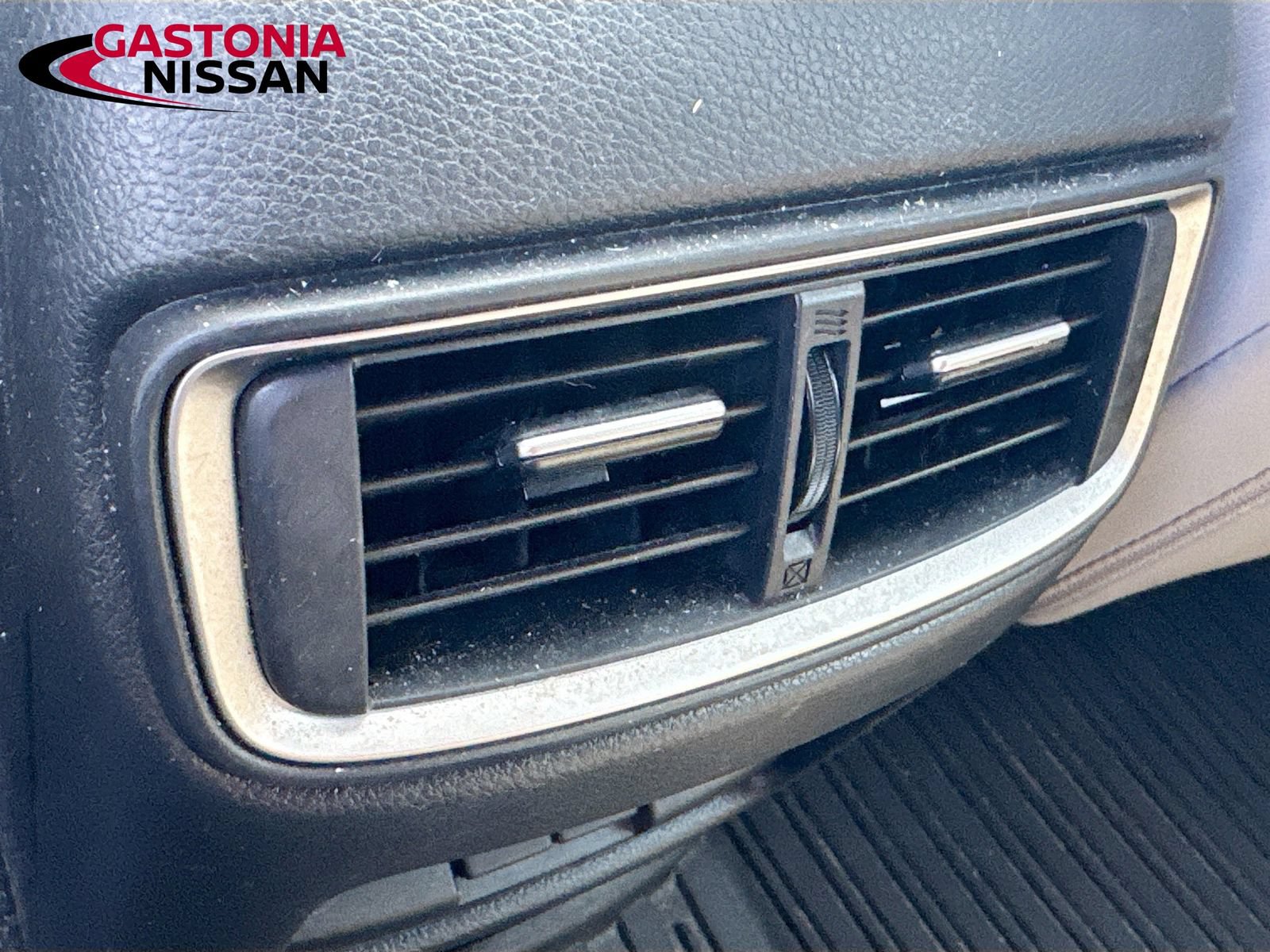 Used 2022 Honda CR-V Touring image 35