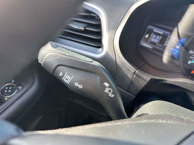 Used 2024 Ford Edge SEL w/ Convenience Package image 14