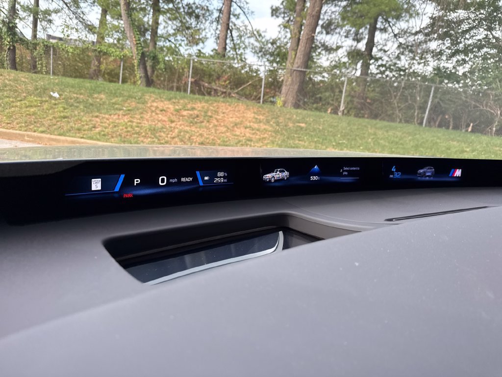 New 2027 BMW iX3 50 xDrive AWD/4WD image 14