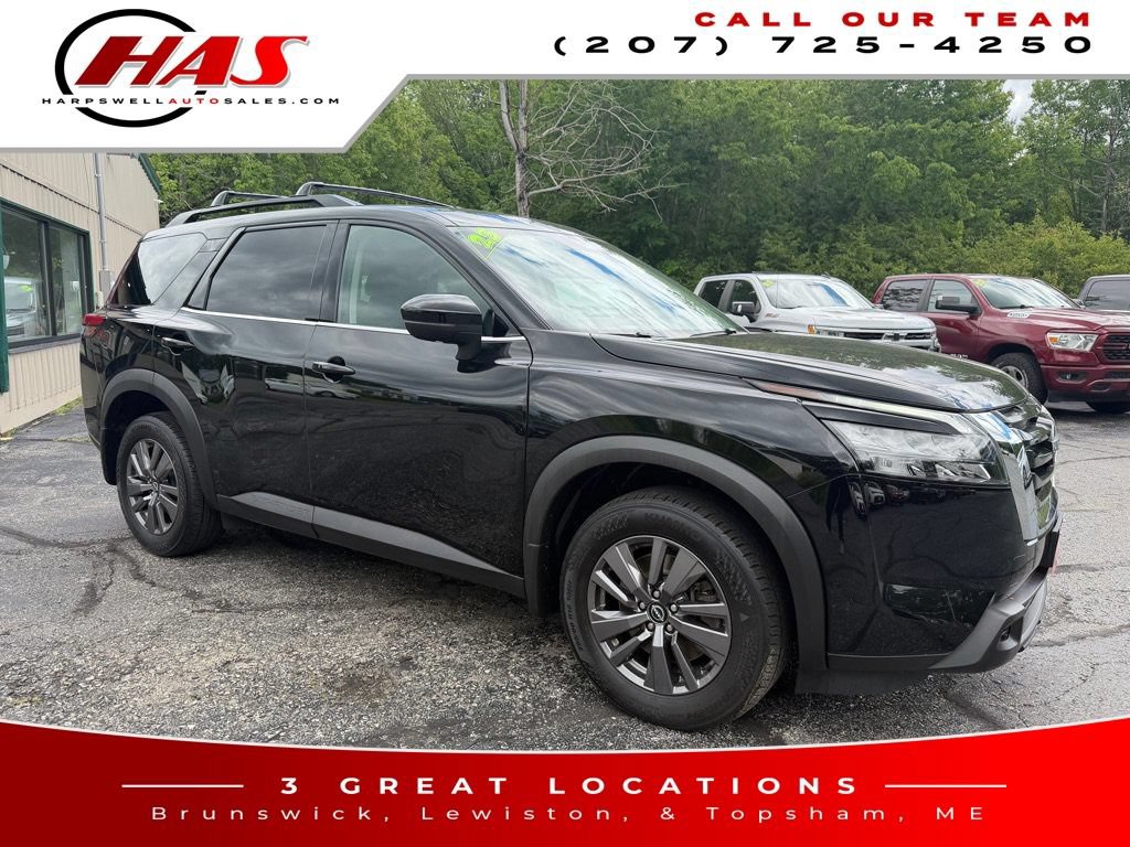 Used 2023 Nissan Pathfinder SV w/ Cargo Package AWD/4WD image 8