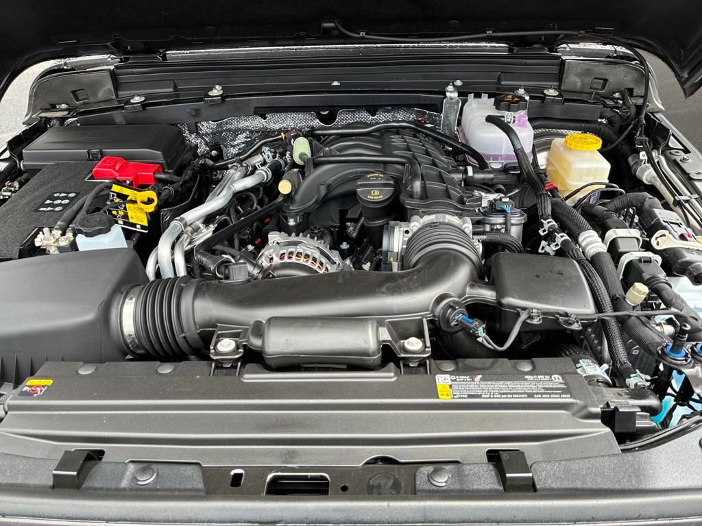 New 2025 Jeep Wrangler Sport S image 21