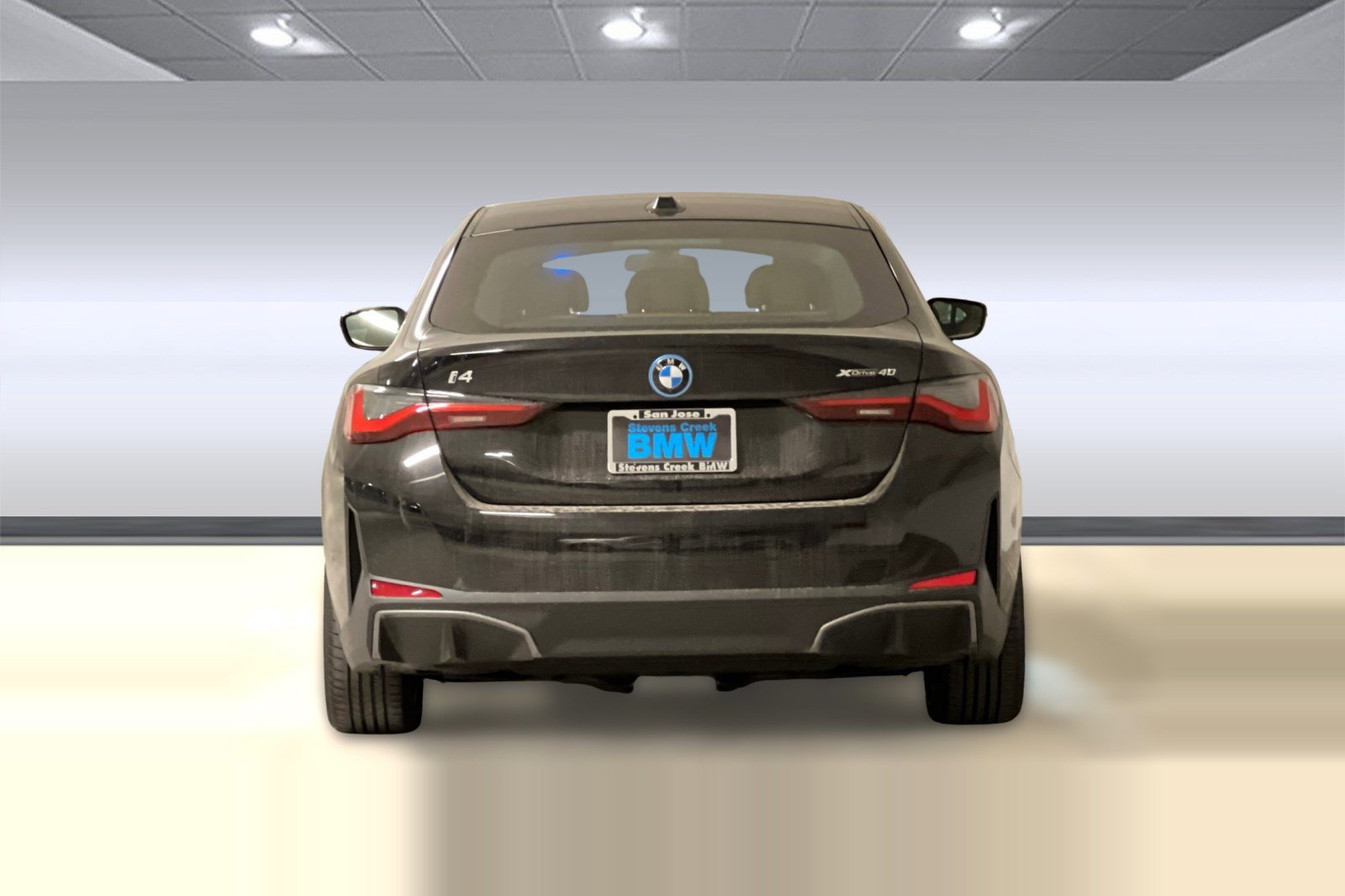 Used 2025 BMW i4 xDrive40i w/ Premium Package AWD/4WD image 9