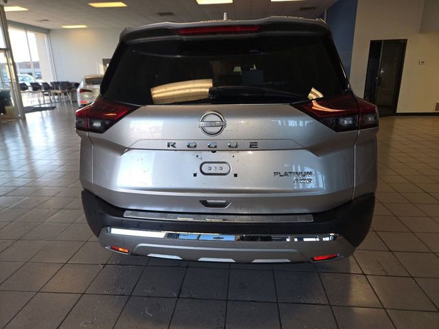Used 2022 Nissan Rogue Platinum w/ Head-Up Display Package AWD/4WD image 7