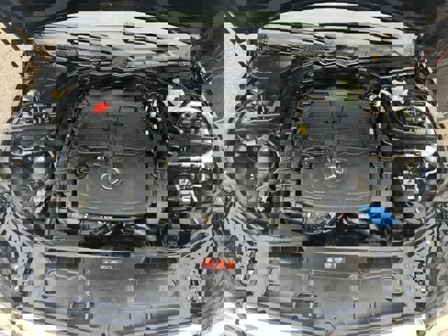 Used 2013 Mercedes-Benz C 300 4MATIC Sedan image 19