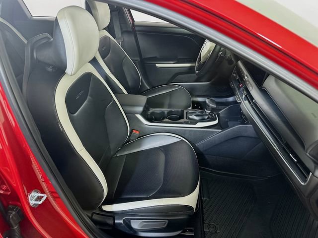 Used 2025 Kia K4 GT-Line Turbo image 14