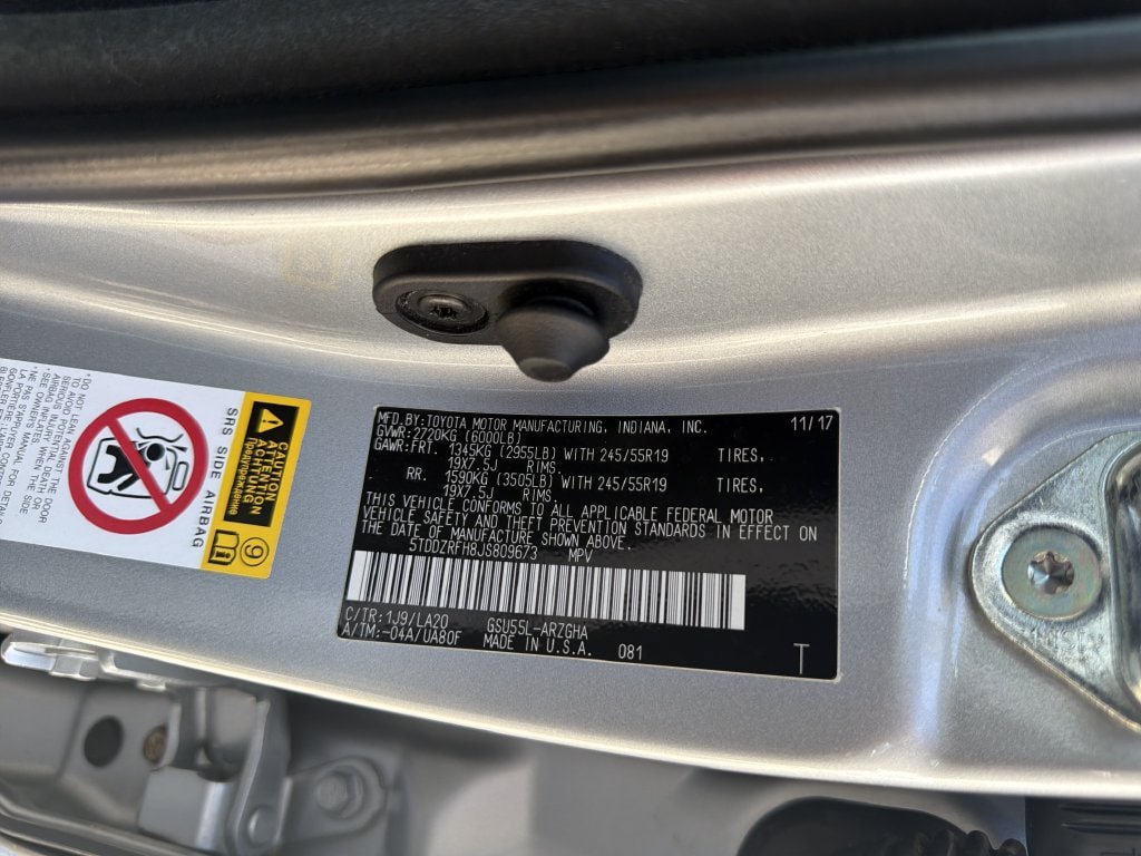 Used 2018 Toyota Highlander Limited AWD/4WD image 35