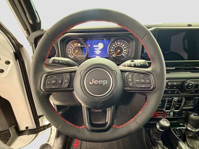 Used 2024 Jeep Wrangler Unlimited Rubicon w/ Dual Top Group AWD/4WD image 8
