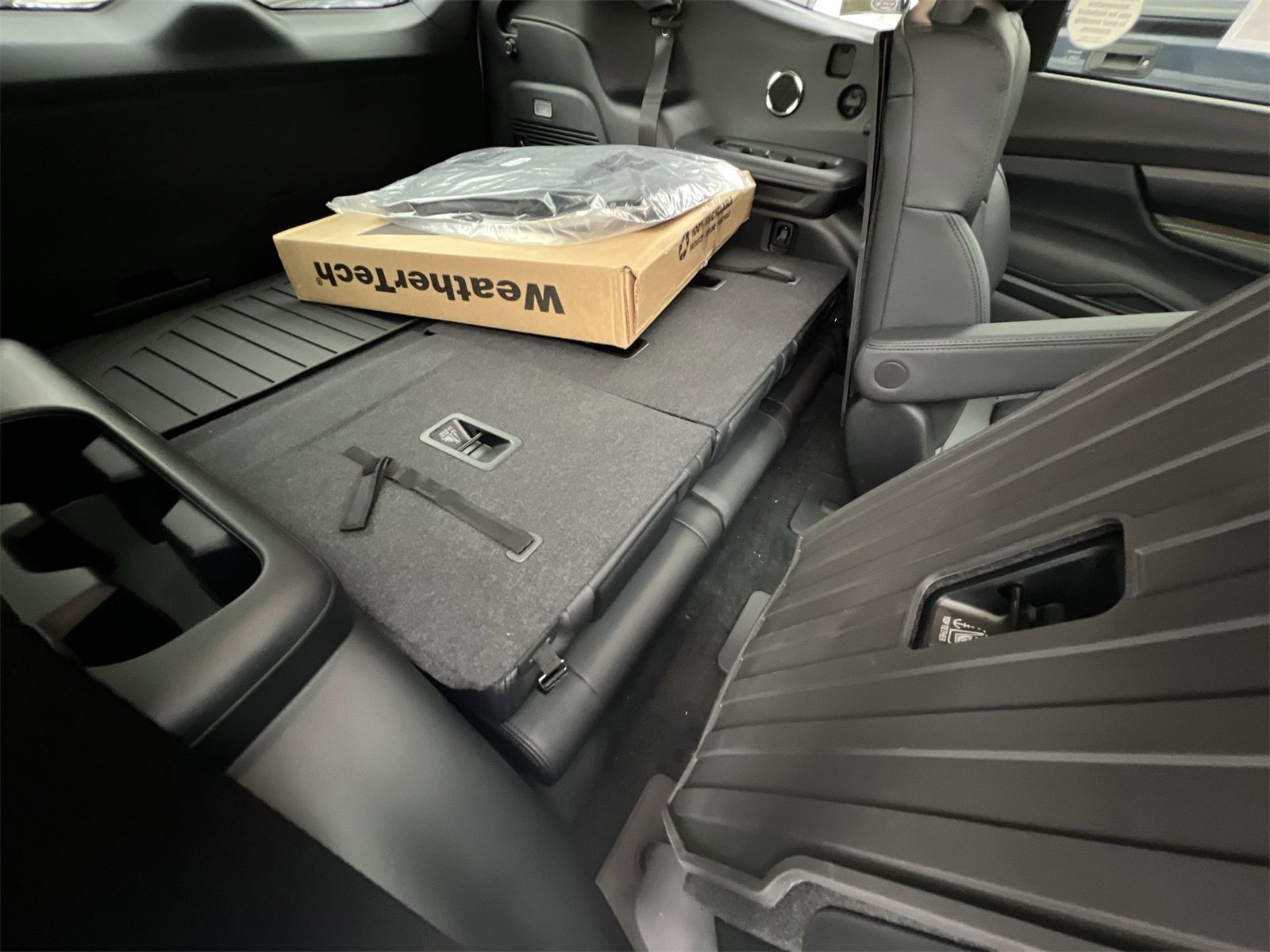 New 2025 Subaru Ascent Bronze Edition image 13