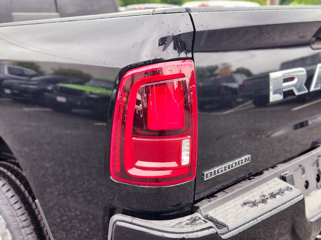 New 2026 RAM 2500 Big Horn AWD/4WD image 9