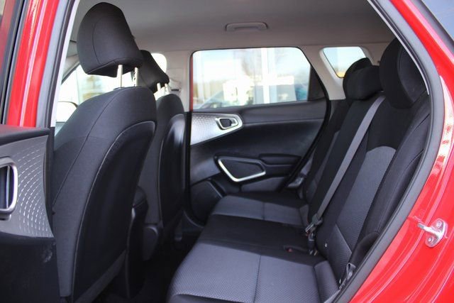 Used 2023 Kia Soul LX w/ LX Technology Package image 22