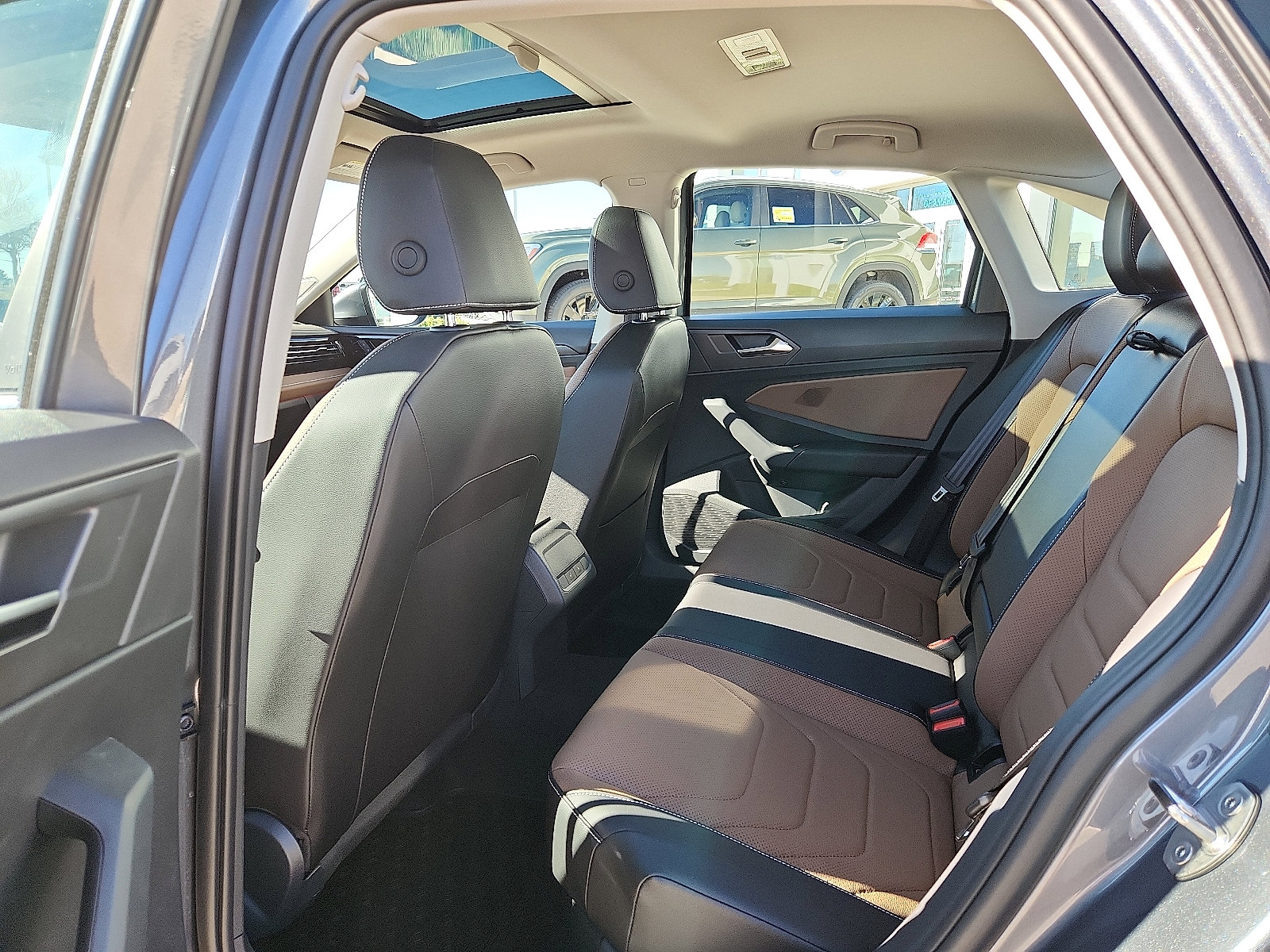 New 2026 Volkswagen Jetta SEL image 10