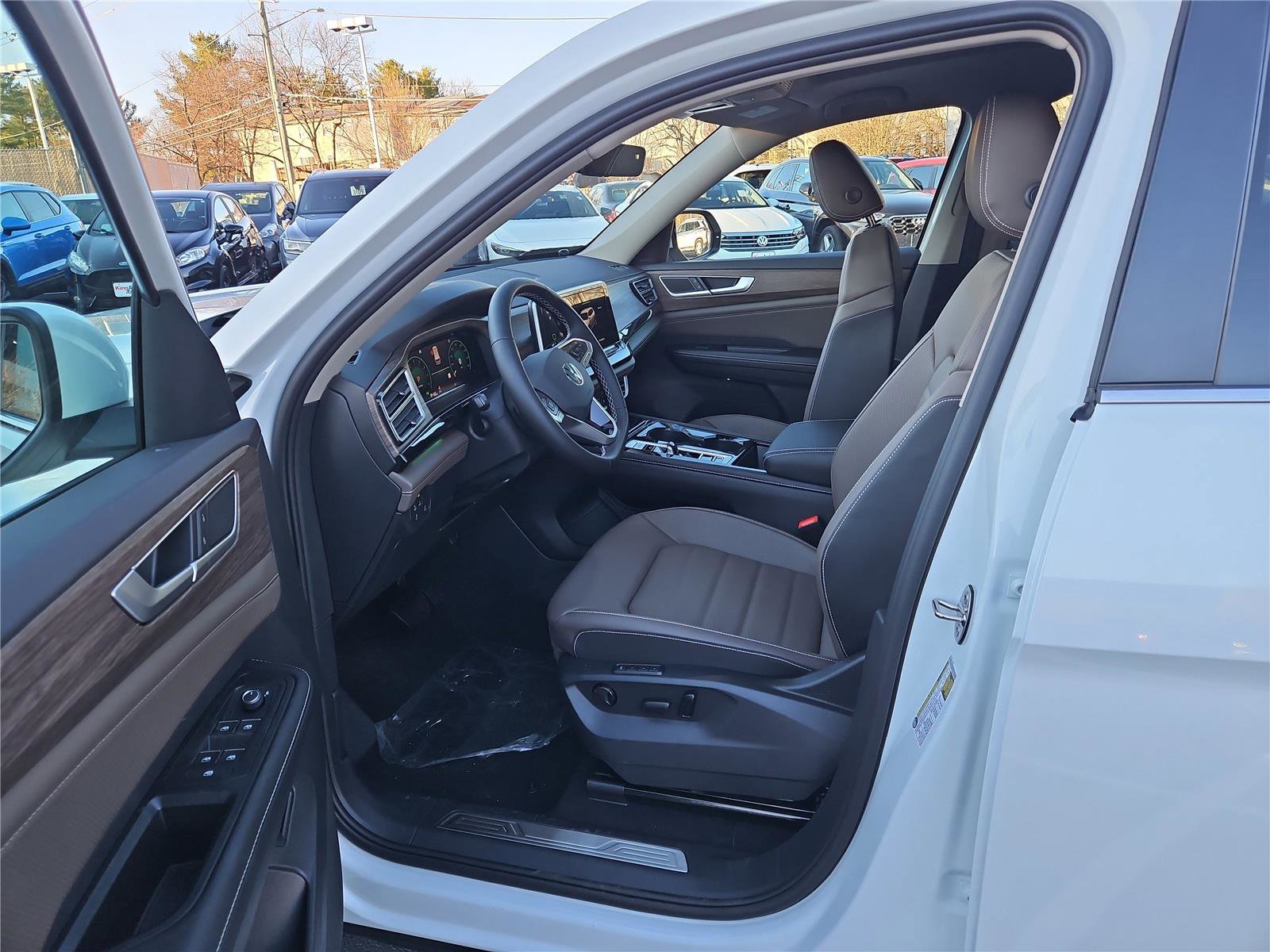 New 2026 Volkswagen Atlas SEL image 14