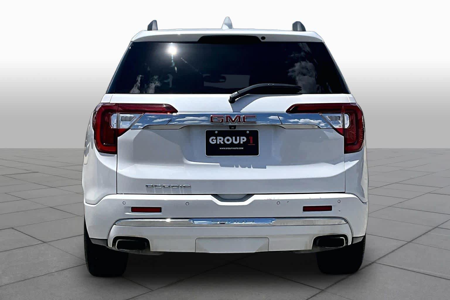 Certified 2023 GMC Acadia Denali FWD image 8