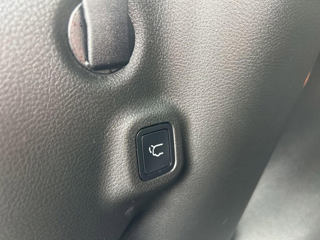 Used 2024 Jeep Compass Limited w/ Elite Group image 35