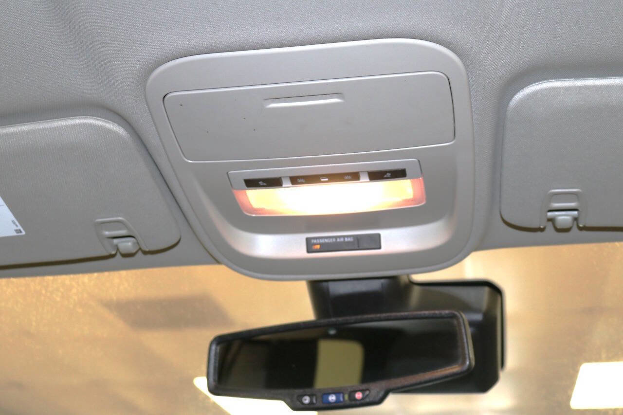 Used 2022 Chevrolet Colorado LT w/ Fleet Safety Package image 71