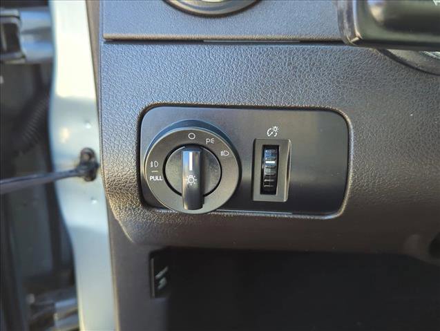 Used 2007 Ford Mustang Deluxe image 16